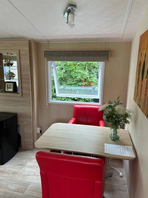 Chalet De Bult White 2 Persons Экстерьер фото